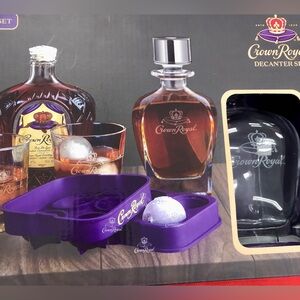 Crown Royal Decanter Set with Glasses and ice mold new in box